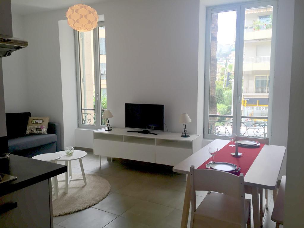 Apartment Le Cedre Bleu Nizza